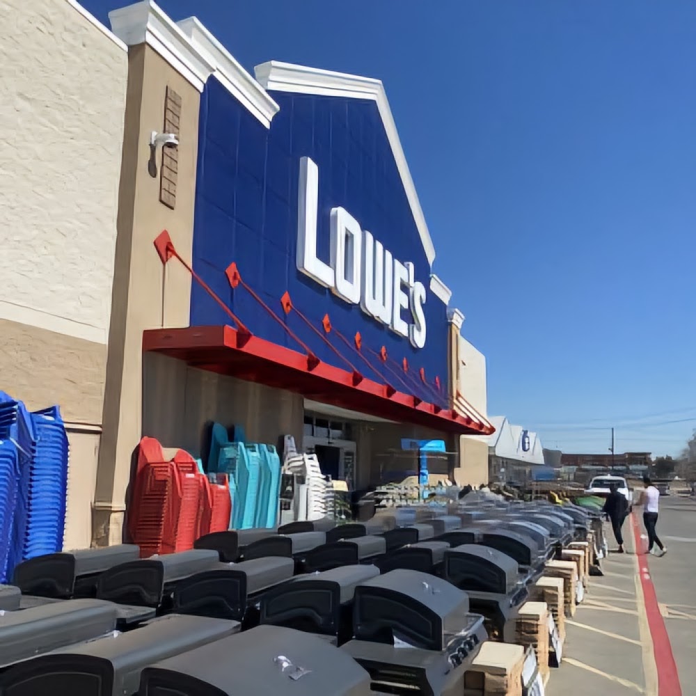 Lowe’s Garden Center